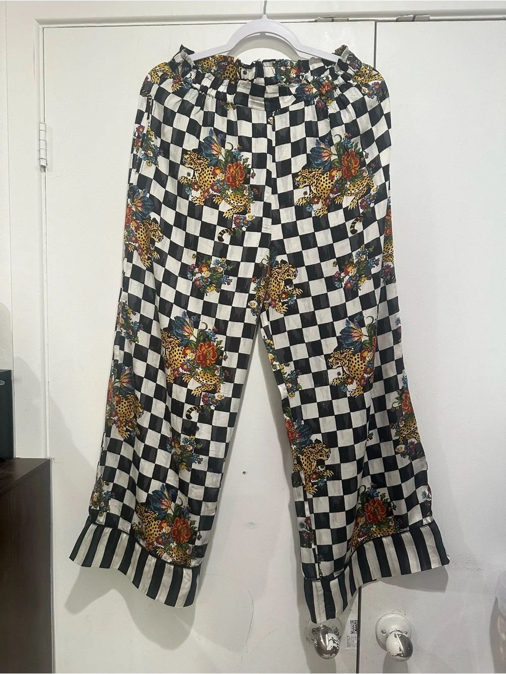 Printfresh Men’s Black & White Checkerboard Pants with Floral Leopard Print